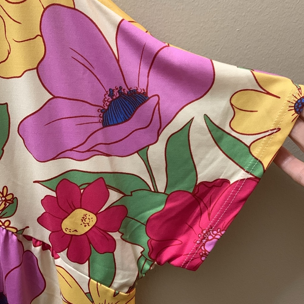 Colorful Haptics Swing Top - Picture 6 of 6